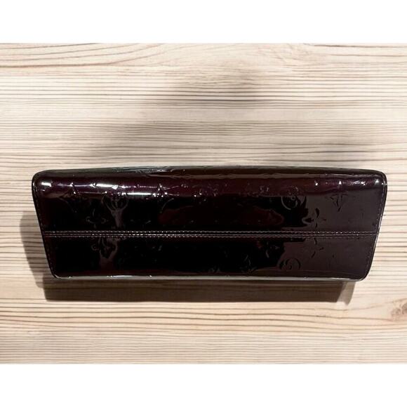 Louis Vuitton SR0029 Vernis Roxbury Drive Shoulder Bag - Picture 6 of 16